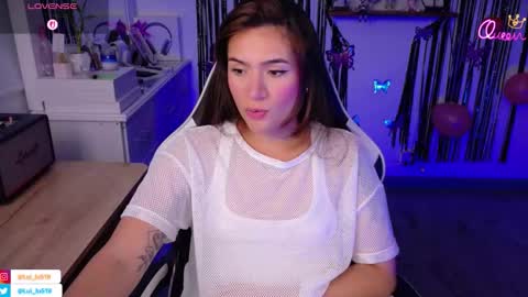 Luisa    online show from 03-21-26, 10:35