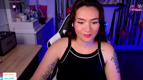 Luisa    online show from 03-26-26, 09:53