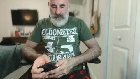 Snapshot of soyelpoti79 chatting on 03-09-25, 01:26 WhiteWolfFL online show from 03-09-25, 01:26