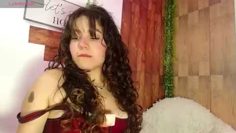Snapshot of soygreeicy chatting on 06-11-26, 04:43 greeicy online show from 06-11-26, 04:43