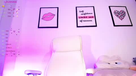 Juliana online show from 03-05-25, 09:15