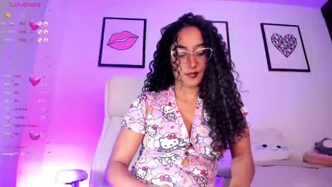 Juliana online show from 03-12-25, 10:28