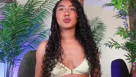 Snapshot of soyjuliana19 chatting on 06-03-26, 11:57 Juliana online show from 06-03-26, 11:57