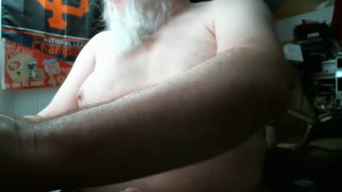 Snapshot of soylent7 chatting on 10-06-25, 10:56 John WhiteBoy online show from 10-06-25, 10:56