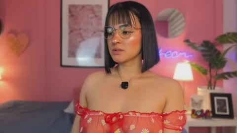 Aleja online show from 05-21-26, 05:03