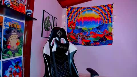 Val online show from 10-24-25, 01:03