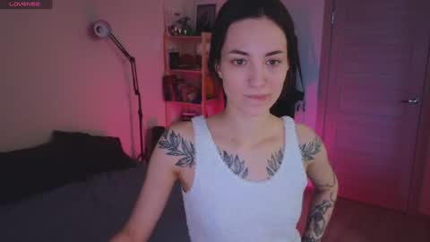 Snapshot of space_x_roxy chatting on 01-07-25, 11:26 Roxy online show from 01-07-25, 11:26