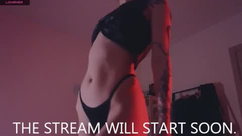 Snapshot of space_x_roxy chatting on 09-21-25, 06:09 Roxy online show from 09-21-25, 06:09