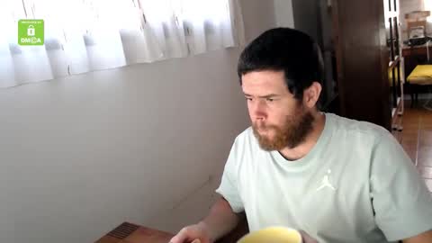 spanish online show from 11-15-25, 01:07