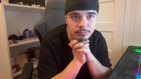 spanishcouple4255 online show from 11-23-25, 04:40