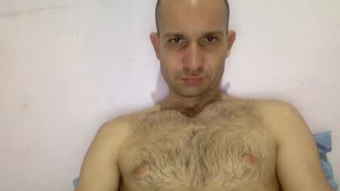 Snapshot of sparei7 chatting on 12-02-24, 05:15 Snaiky online show from 12-02-24, 05:15