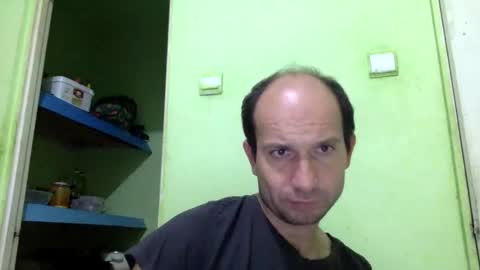 Snapshot of sparei7 chatting on 10-13-25, 09:48 Snaiky online show from 10-13-25, 09:48