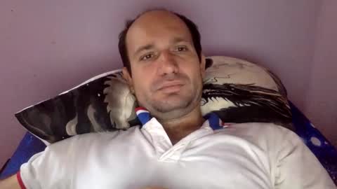 Snapshot of sparei7 chatting on 10-27-25, 02:43 Snaiky online show from 10-27-25, 02:43