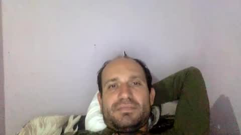 Snapshot of sparei7 chatting on 11-01-25, 07:05 Snaiky online show from 11-01-25, 07:05