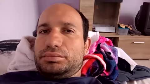 Snaiky online show from 04-17-26, 08:28