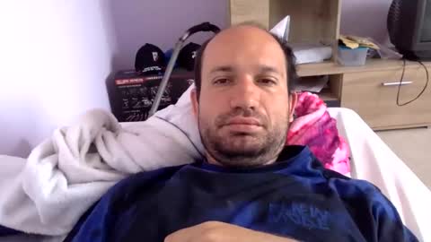 Snaiky online show from 04-20-26, 09:23