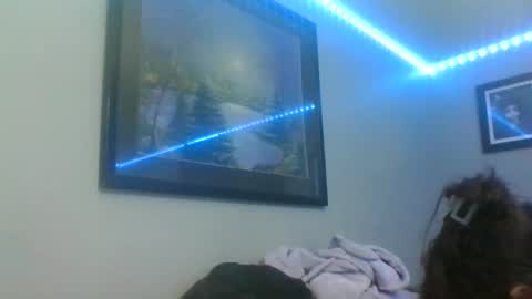 Snapshot of sparklelove69 chatting on 05-10-26, 09:58 Scottietee online show from 05-10-26, 09:58