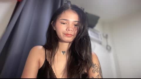 Snapshot of sparklexcx chatting on 12-02-25, 09:03 Sparkle online show from 12-02-25, 09:03