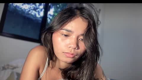 Snapshot of sparklexcx chatting on 12-16-25, 11:43 Sparkle online show from 12-16-25, 11:43