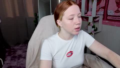 Snapshot of sparky_fox chatting on 08-04-26, 12:25 Nika online show from 08-04-26, 12:25
