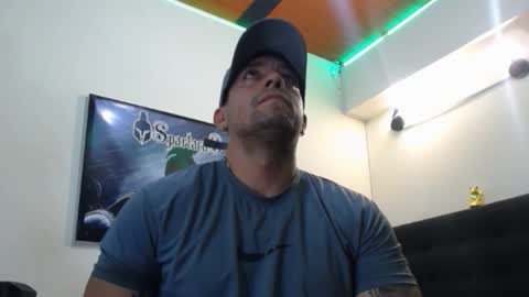     online show from 09-18-25, 07:10
