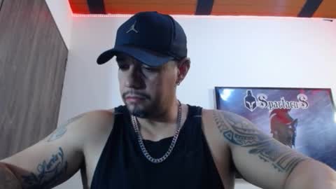     online show from 11-24-25, 05:18