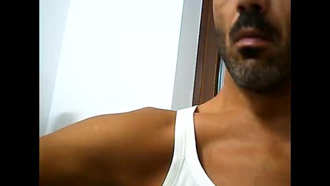 Snapshot of speed0800 chatting on 09-11-25, 10:10 Speed online show from 09-11-25, 10:10