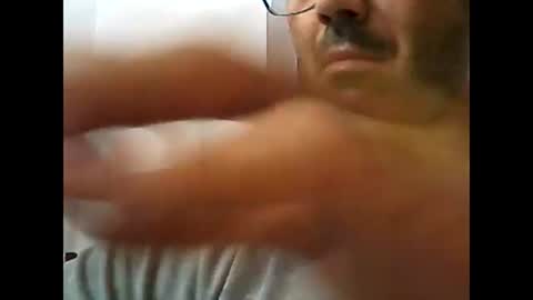 Snapshot of speed0800 chatting on 05-14-26, 09:43 Speed online show from 05-14-26, 09:43