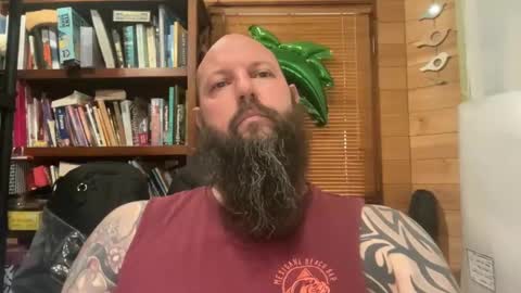Beard Guy online show from 01-07-25, 02:53