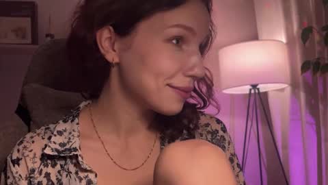 Snapshot of spicy___caramel chatting on 10-05-25, 04:49 spicy___caramel online show from 10-05-25, 04:49