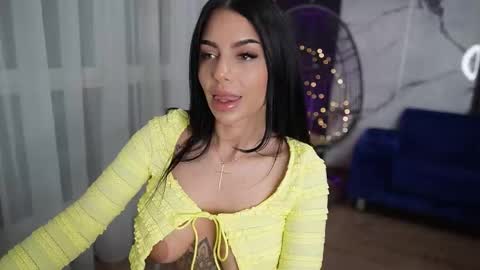 Snapshot of spicy_maple chatting on 11-10-25, 07:57 Spicy Maple online show from 11-10-25, 07:57