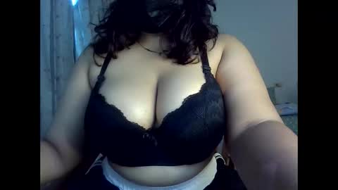 spicy_titties online show from 05-14-26, 01:34