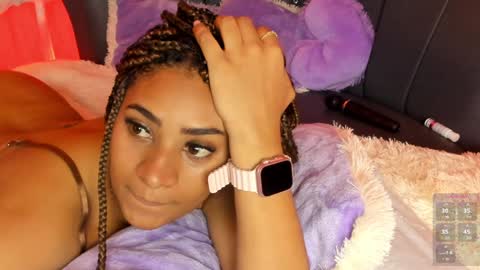 Snapshot of spicyamelia chatting on 01-21-25, 10:19 Amelia GTM-5 817 IG Spicychoco am online show from 01-21-25, 10:19