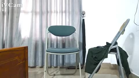 Snapshot of spicybuoy chatting on 12-12-24, 03:43 spicybuoy online show from 12-12-24, 03:43