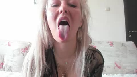Alicia online show from 05-14-26, 07:59