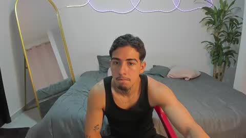 Snapshot of spider_master77 chatting on 12-05-25, 02:53 spider master online show from 12-05-25, 02:53