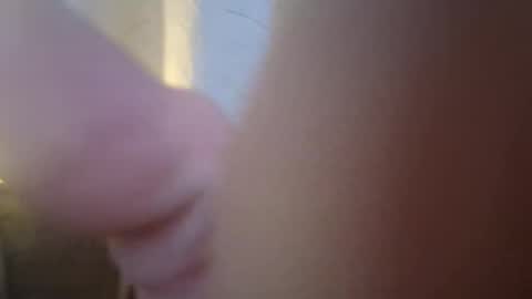 Snapshot of spiedi chatting on 10-25-25, 05:26 spiedi online show from 10-25-25, 05:26