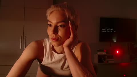 Elizabeth online show from 03-29-26, 05:57