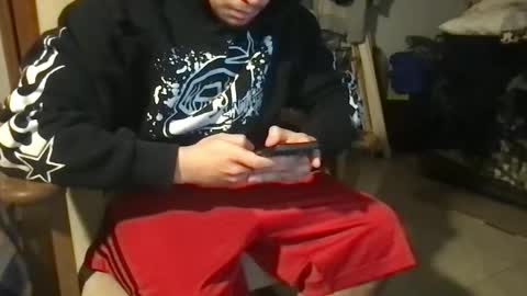 Snapshot of spizzy__ chatting on 03-09-25, 04:49 chrisspizzy online show from 03-09-25, 04:49