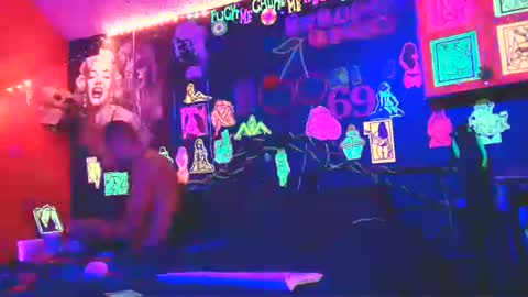Snapshot of splashh_queen420 chatting on 07-19-26, 11:58 Daddy His Splash Queen online show from 07-19-26, 11:58