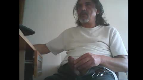 Snapshot of spoiled48 chatting on 10-27-25, 12:20 Spoiled online show from 10-27-25, 12:20