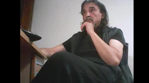 Snapshot of spoiled48 chatting on 10-29-25, 07:04 Spoiled online show from 10-29-25, 07:04