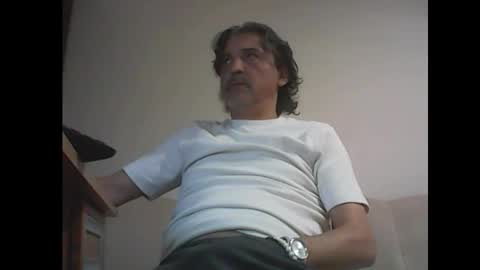 Snapshot of spoiled48 chatting on 11-23-25, 05:57 Spoiled online show from 11-23-25, 05:57