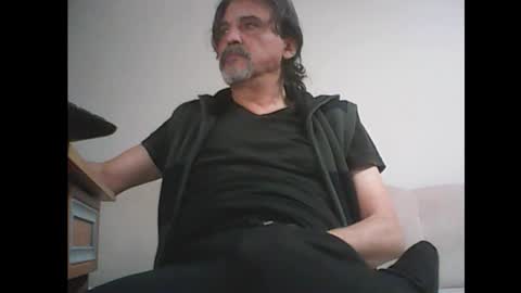 Snapshot of spoiled48 chatting on 12-16-25, 06:35 Spoiled online show from 12-16-25, 06:35