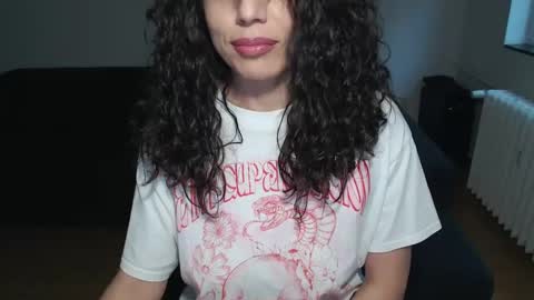 Doll online show from 12-08-24, 01:58