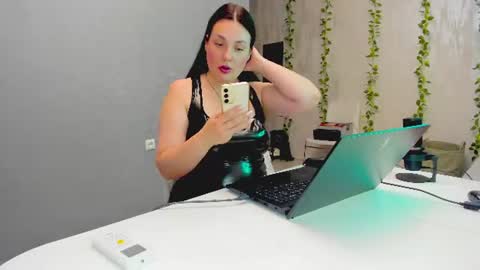 Snapshot of spoiled_lilit chatting on 07-18-26, 06:45 Lilith online show from 07-18-26, 06:45