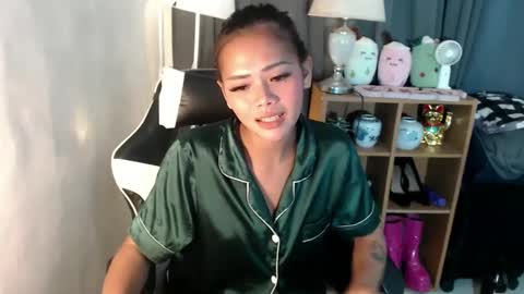 Snapshot of spoileme_babexx chatting on 01-22-25, 06:52 CALL ME RAINE online show from 01-22-25, 06:52