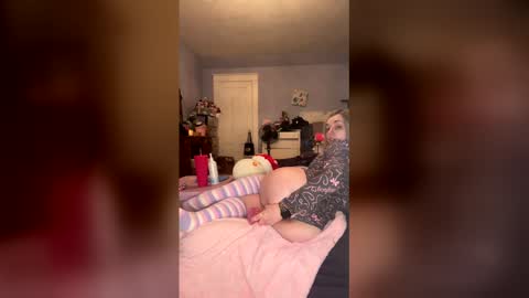 sporegeous online show from 02-08-26, 08:12