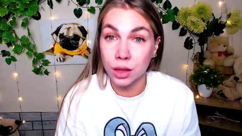 Karina online show from 11-15-25, 01:07