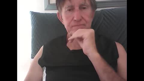 Snapshot of sportbill181 chatting on 11-16-25, 06:41 sportbill181 online show from 11-16-25, 06:41